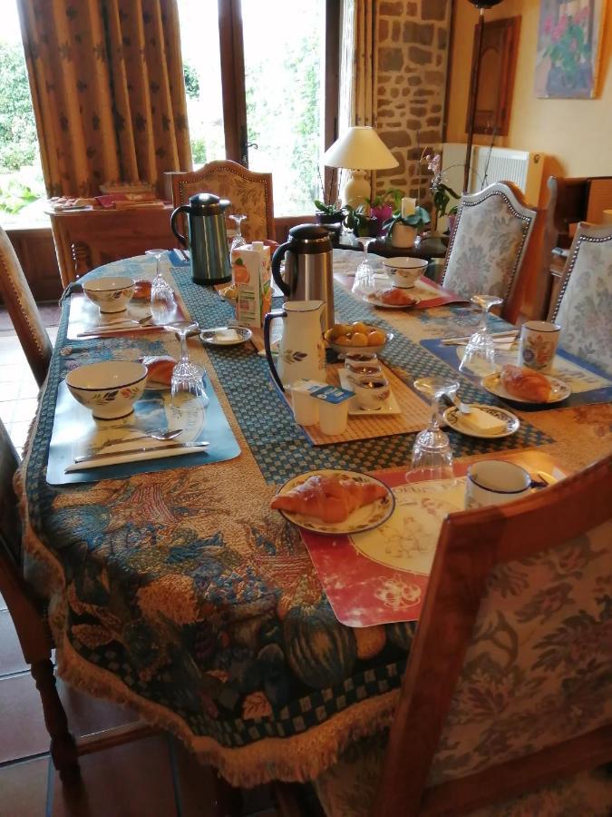 Bed and Breakfast Les Petites Chapelles à Saint-Pierre-de-Plesguen Extérieur photo