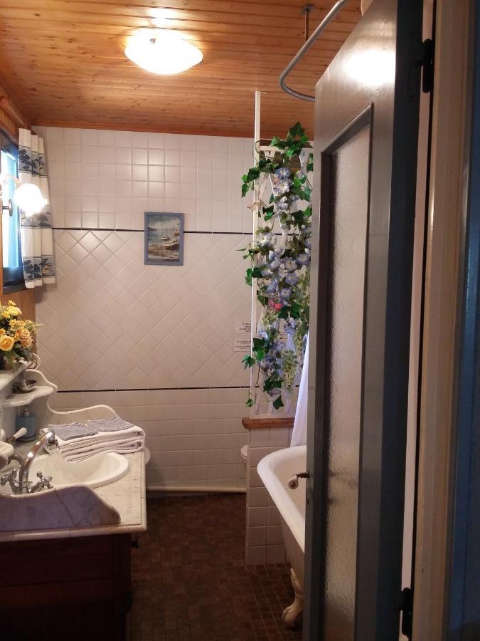 Bed and Breakfast Les Petites Chapelles à Saint-Pierre-de-Plesguen Extérieur photo